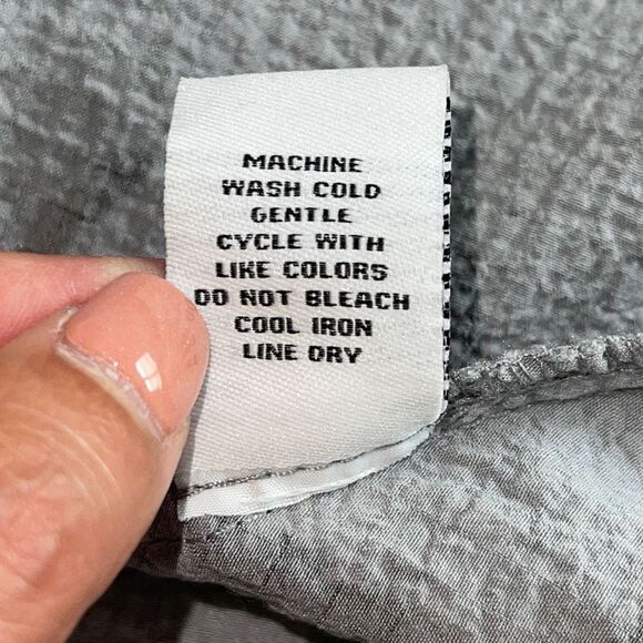 Habitat Clothes To Live In Asymmetrical‎ Blouse Paisley Print Size XS Gray Black - Picture 9 of 11